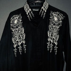 7 Diamonds long-sleeve black shirt w/ grey design